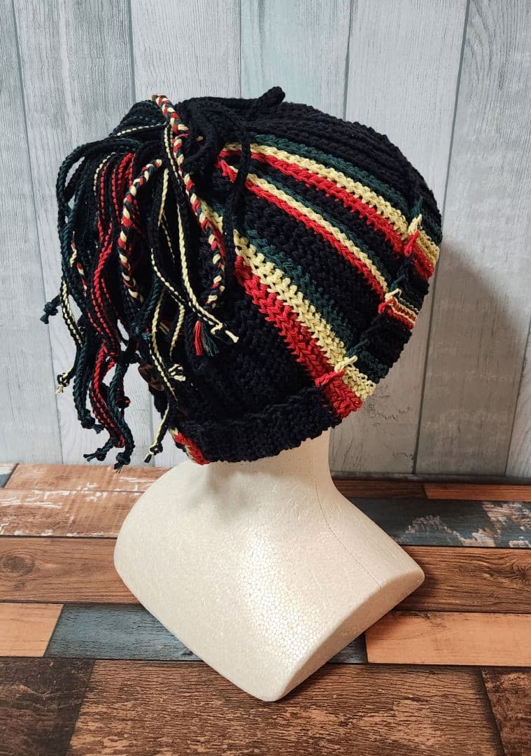 らいちゅうページ　ラスタカラーボンネット