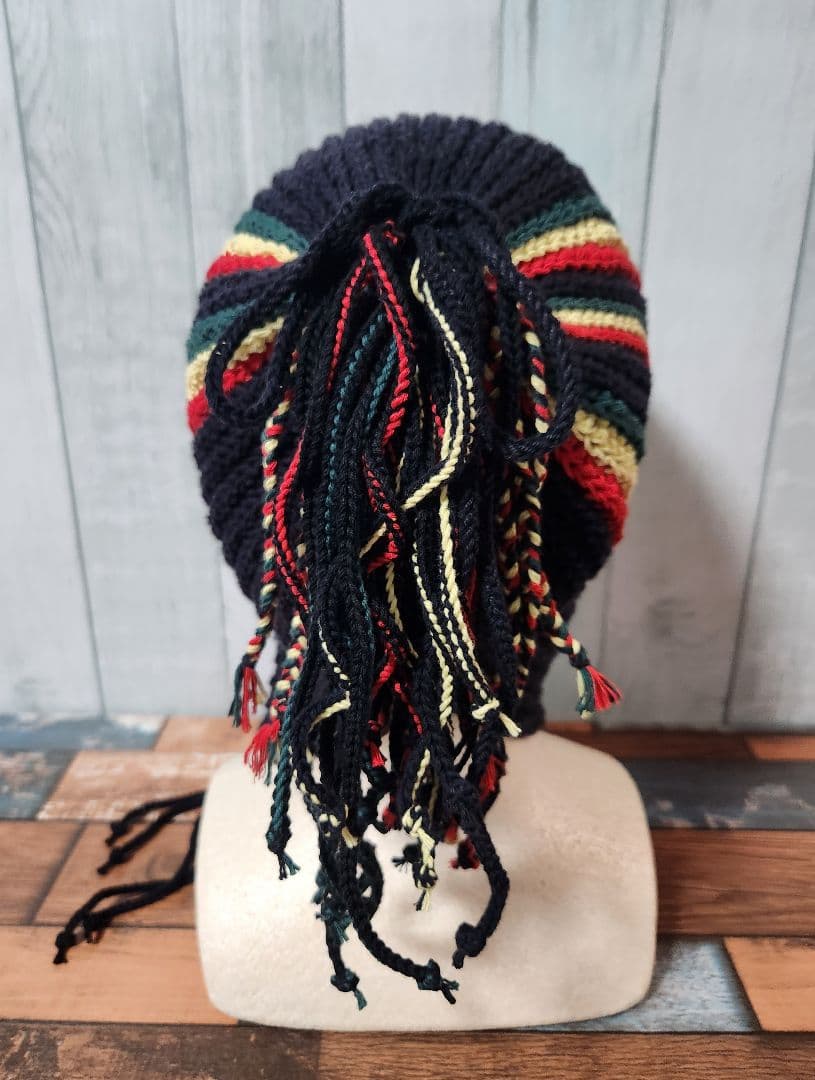 らいちゅうページ　ラスタカラーボンネット