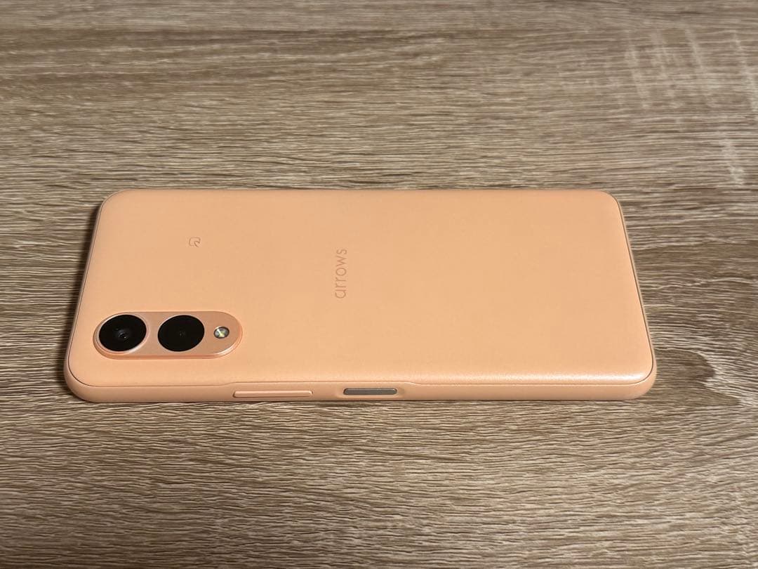 スマートフォン本体 arrows We2