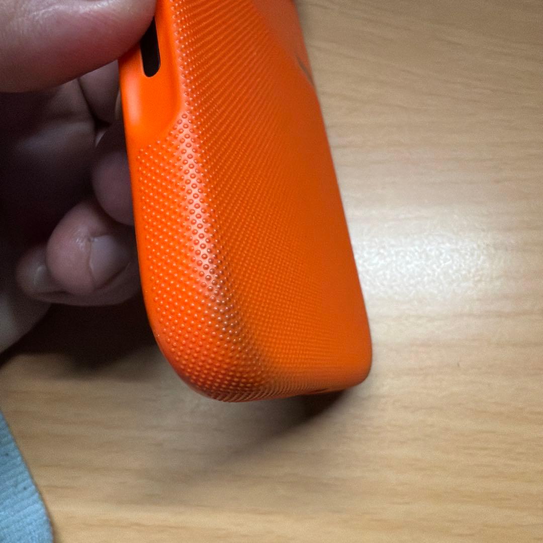 Beats iPhoneケース17Pro シエラオレンジ