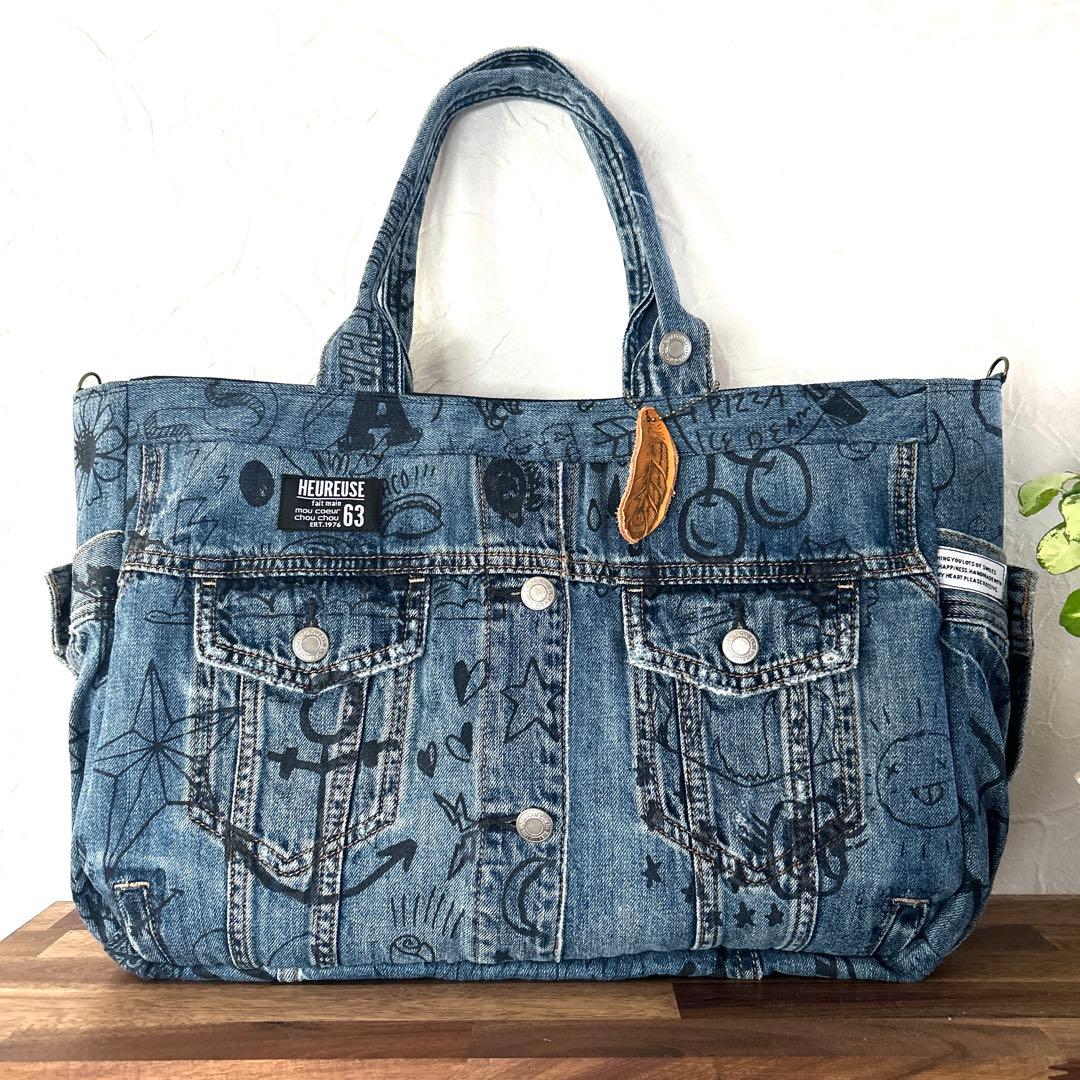 923.イラスト　ペイント　刺繍　デニムリメイク トートバッグ　ジージャン