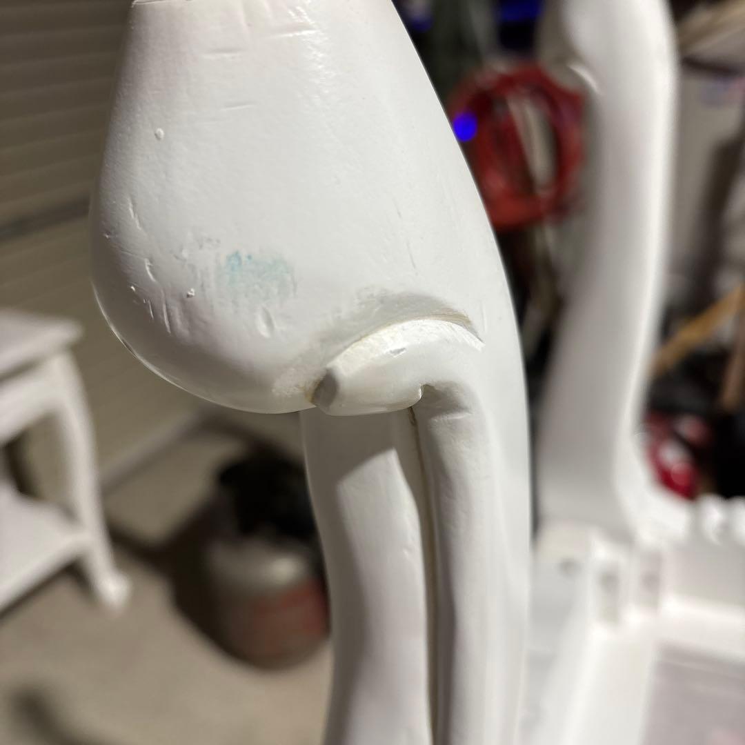 VIORETTA ホワイトスツール ベージュクッション付き