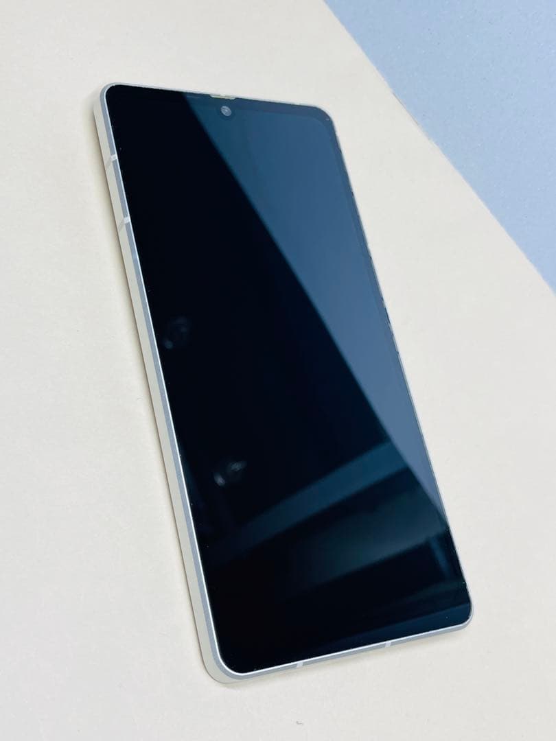 AQUOS sense7 plus A208SH 56163 simフリー