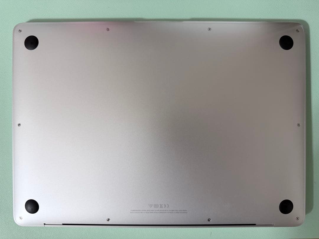【美品】Apple MacBookAir M1 シルバー 13インチ