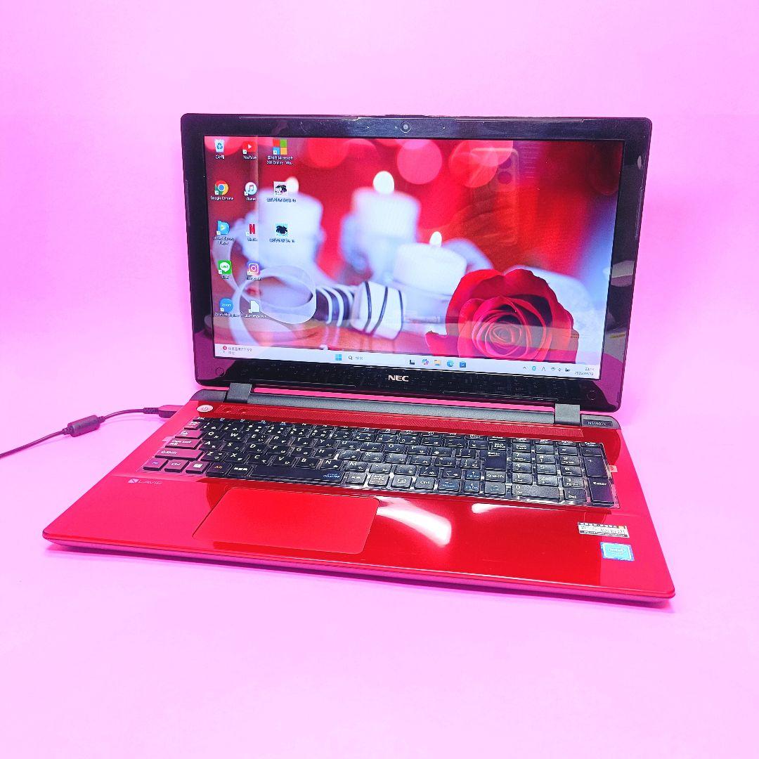 【お買い得】超大容量1TB✨カメラ付き赤ノートパソコン✨設定済✨データの整理に