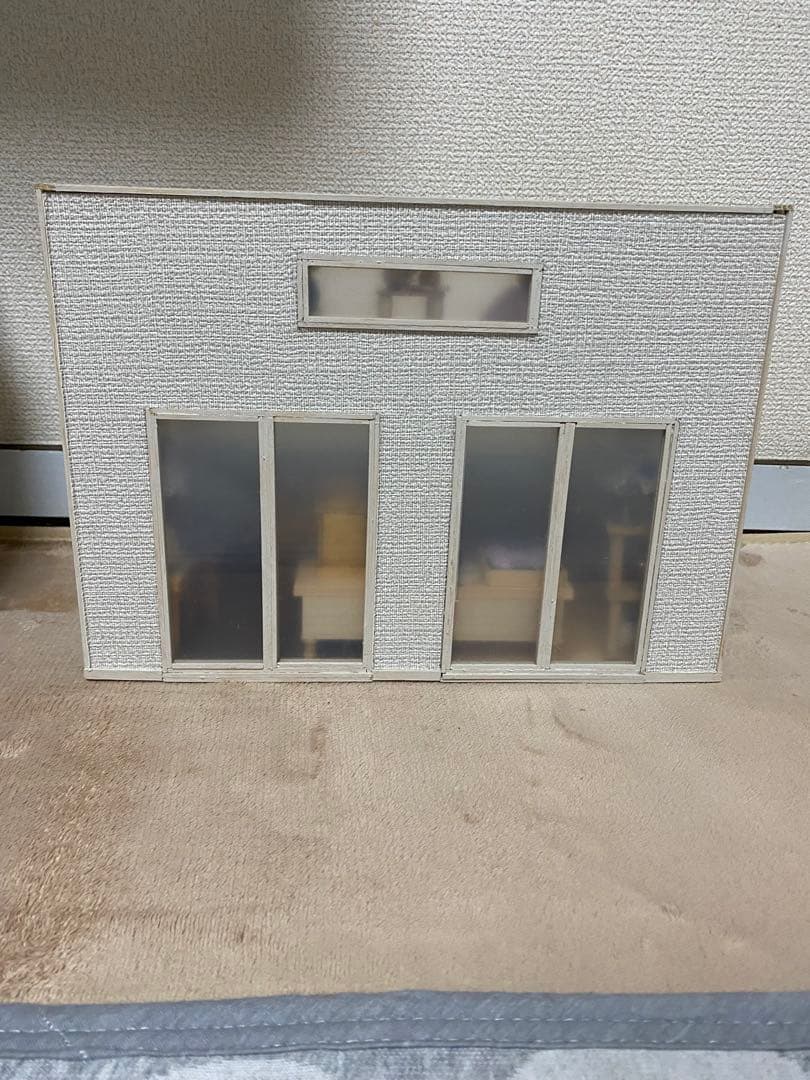 handmade木製ドールハウス テディベア付き