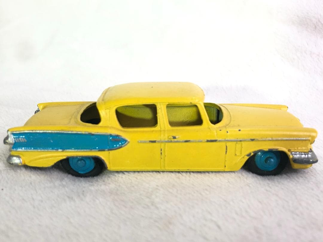 【当時物・激レア】DINKY 2台・ 香港製ランブラー & ステュードベイカー