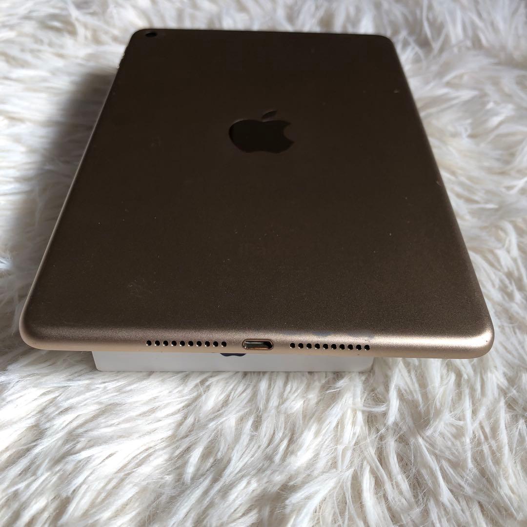 【完動品】iPad mini4 128GB 【すぐ発送】