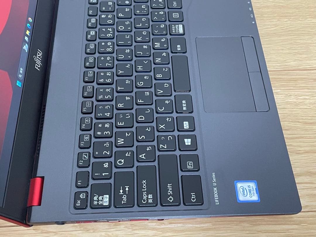 富士通 LIFEBOOK FHD Core i5-7300U SSD256GB