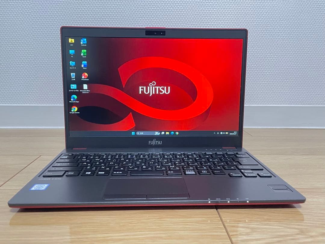 富士通 LIFEBOOK FHD Core i5-7300U SSD256GB