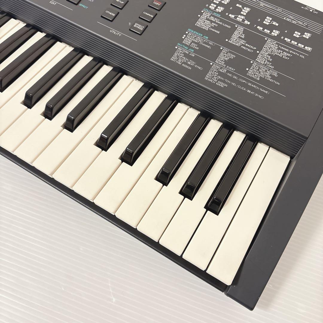 【希少】動作品 YAMAHA V50 シンセサイザー 61鍵 キーボード