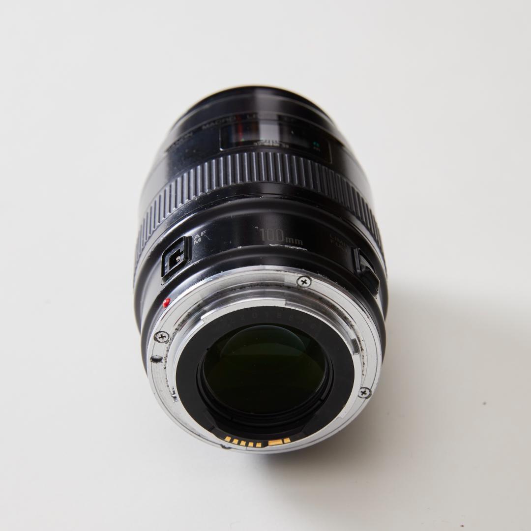 CANON EF100mm f/2.8 マクロレンズ
