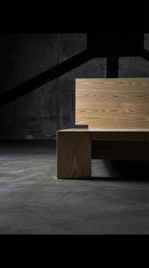 家具蔵　MODERNO (モデルノ) 無垢材ベッド