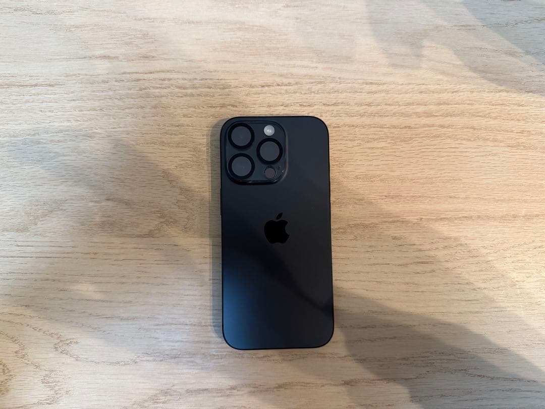 iPhone16Pro 256GB ブラックチタニウム simフリー