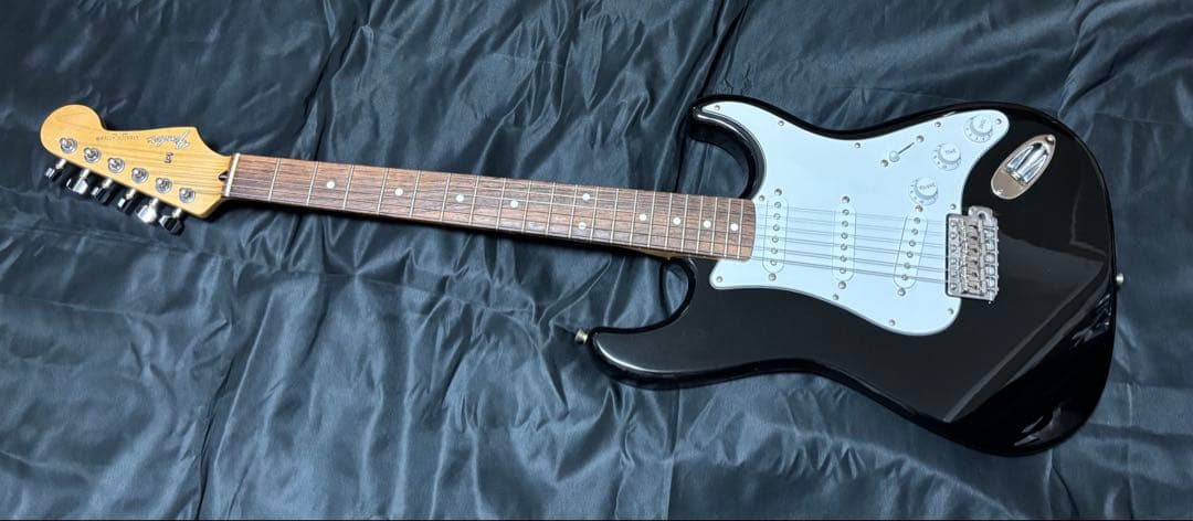 【しょたろ】Fender Japan Stratocaster