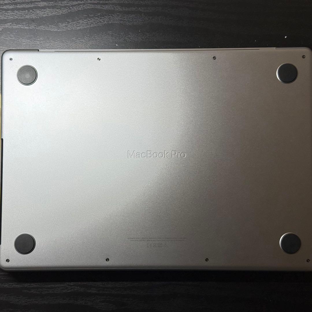 MacBook本体 MacBook Pro 14-inch M1 Pro 16GB 512GBSSD
