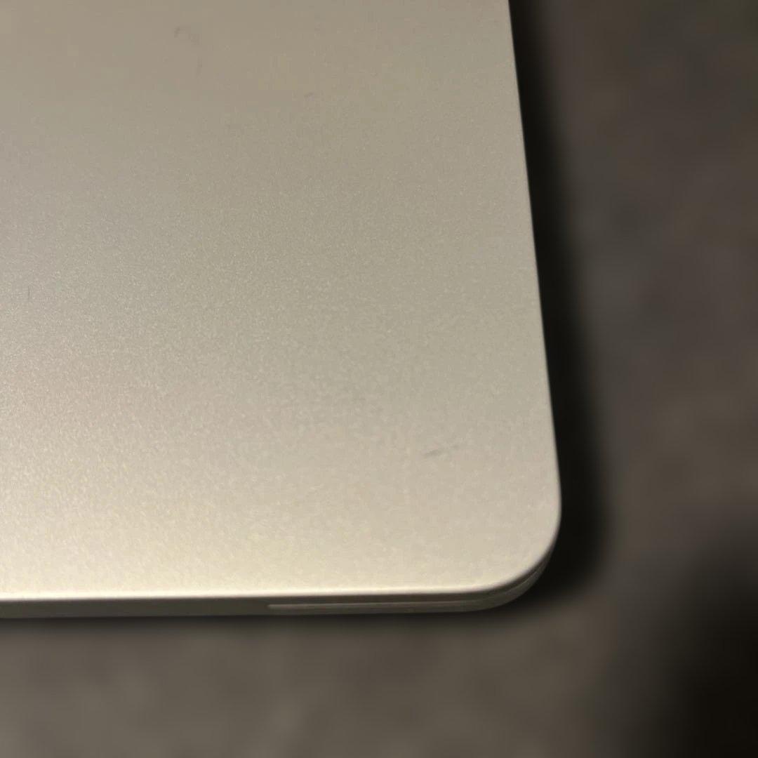 MacBook Air M2 13インチ 16GB 512GB シルバー