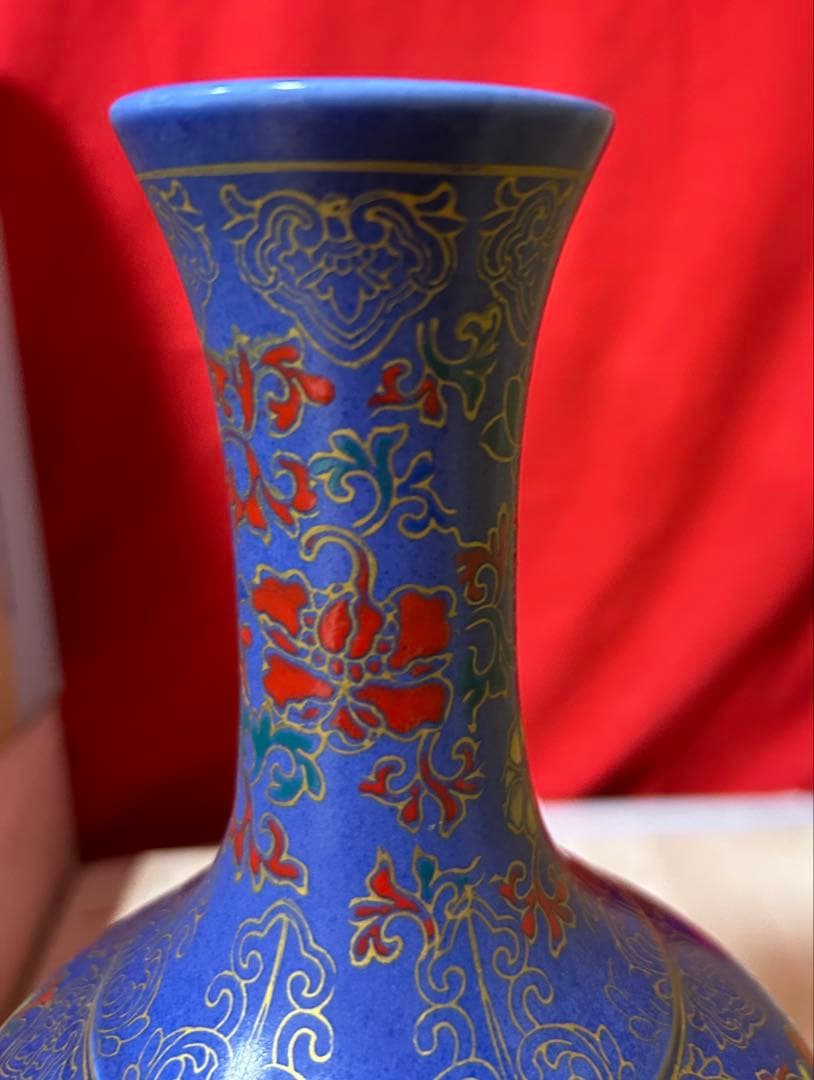 中国　藍釉加彩長頸瓶　大清雍正年製銘