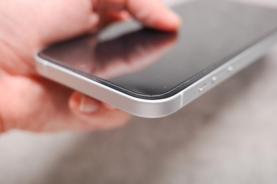 iPhone 15 Plus 128GB ブルー SIMフリー 中古