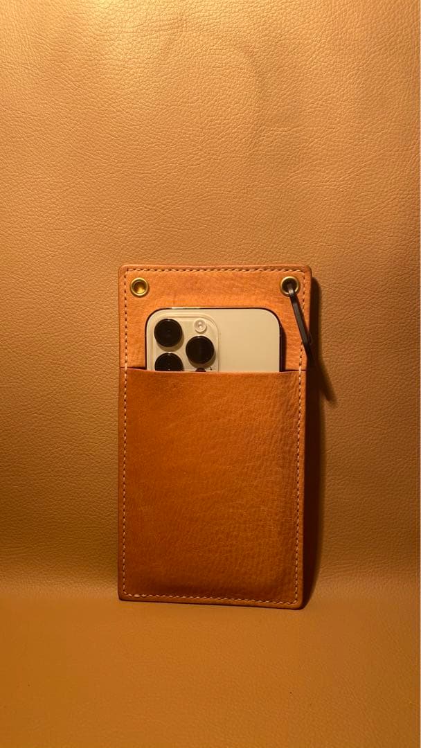 本革ハンドメイド　スマホケース　スマホバッグ　スマホホルダー