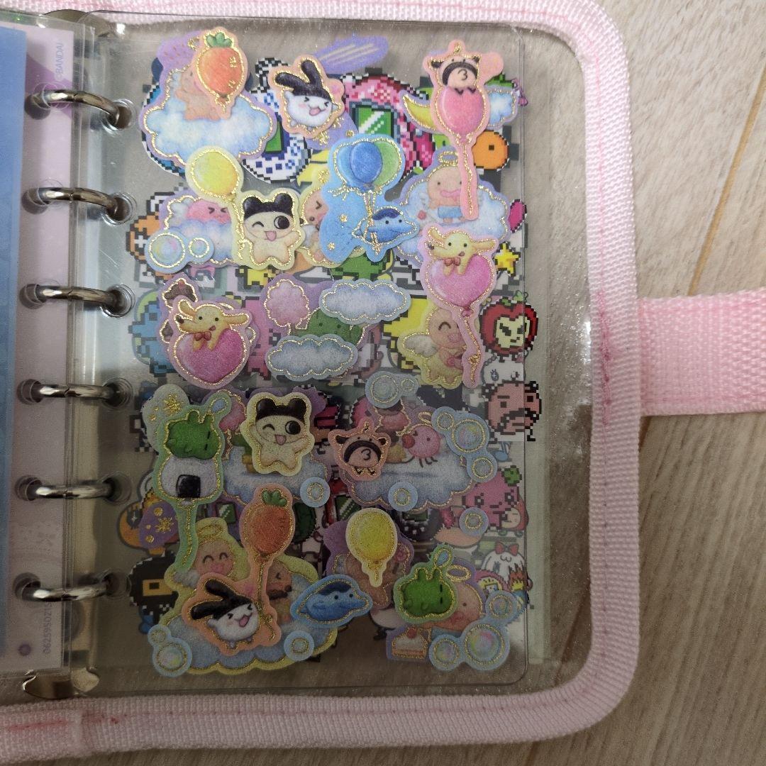【全て正規品シール】たまごっち　シール帳完成品　キーホルダー付き　計15ページ