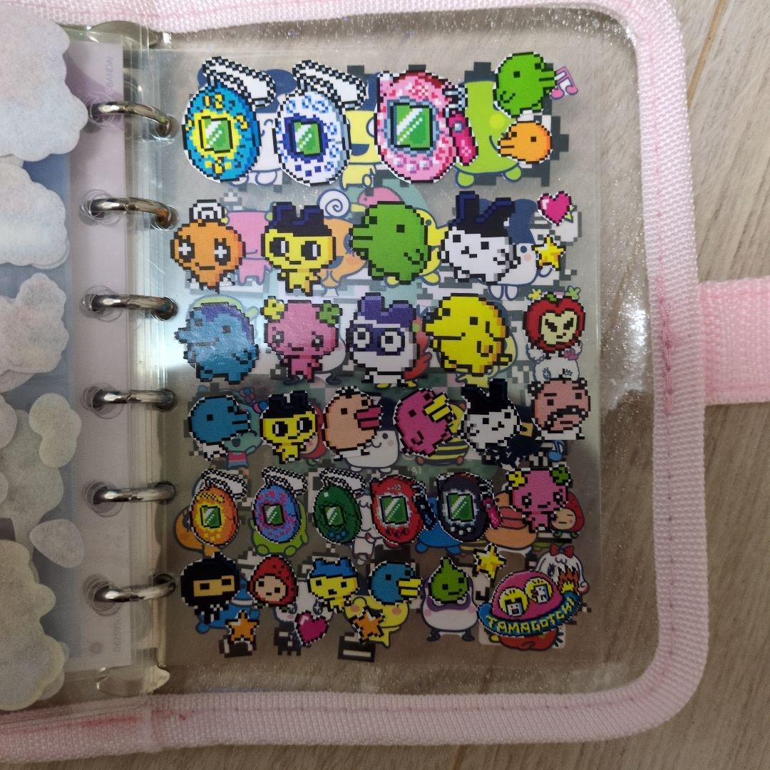 【全て正規品シール】たまごっち　シール帳完成品　キーホルダー付き　計15ページ