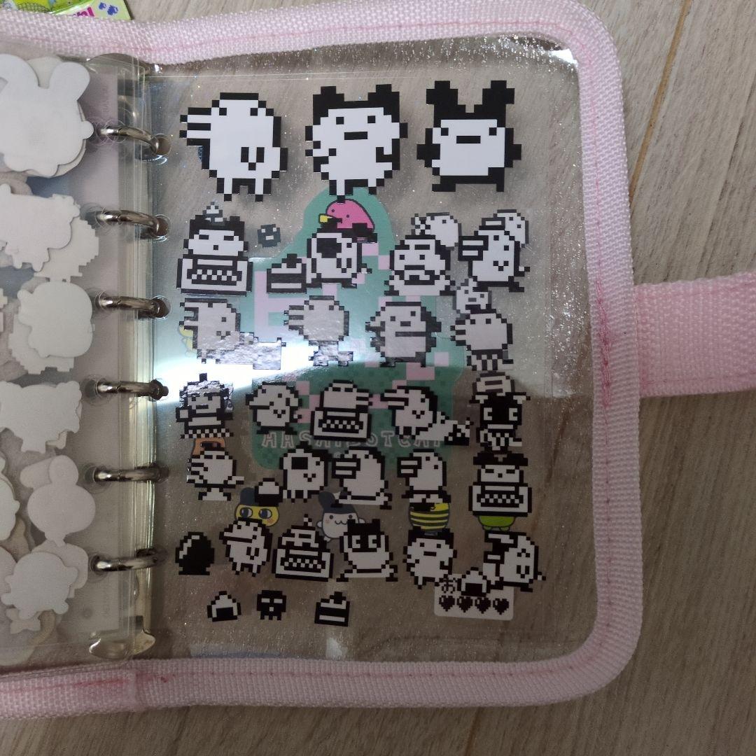 【全て正規品シール】たまごっち　シール帳完成品　キーホルダー付き　計15ページ