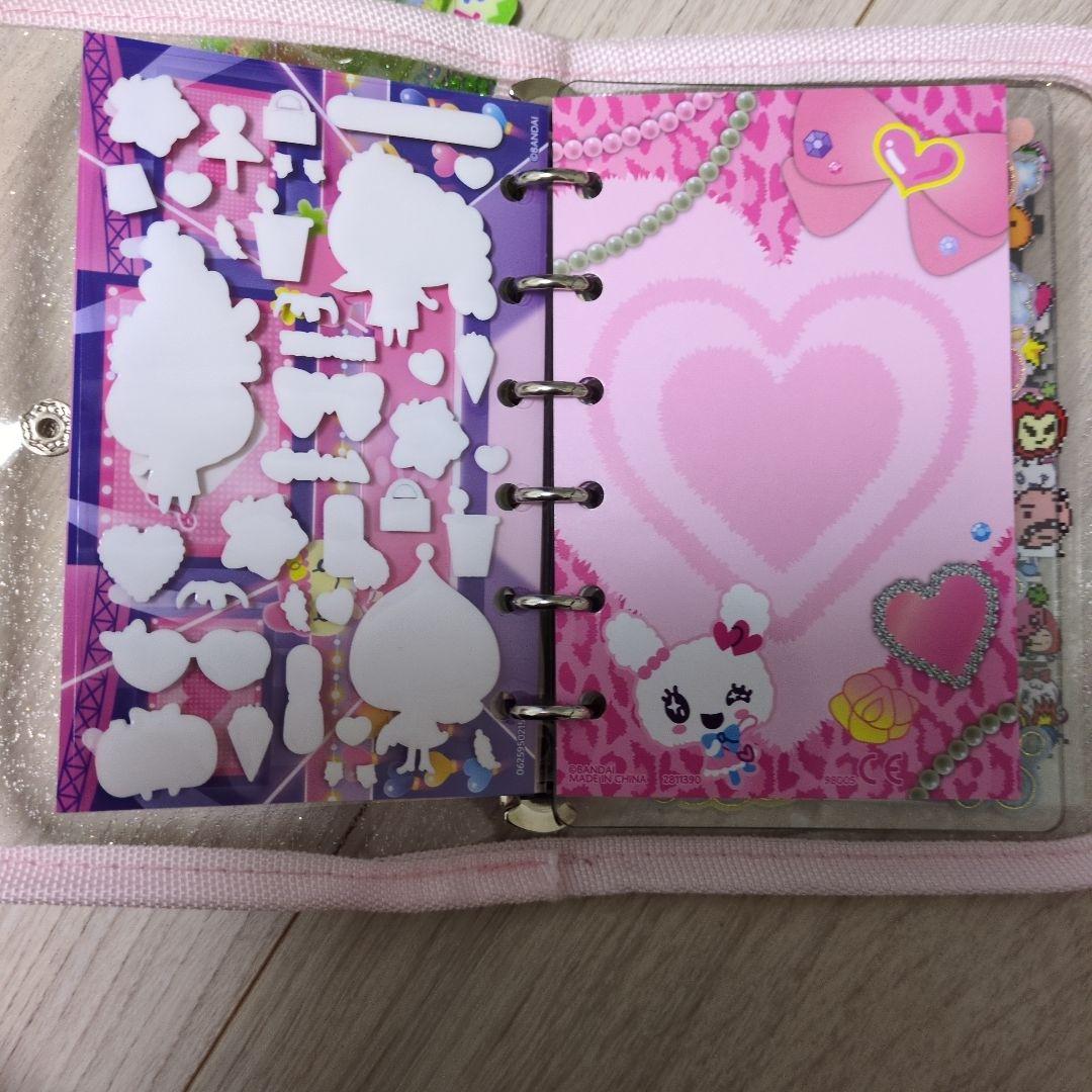 【全て正規品シール】たまごっち　シール帳完成品　キーホルダー付き　計15ページ