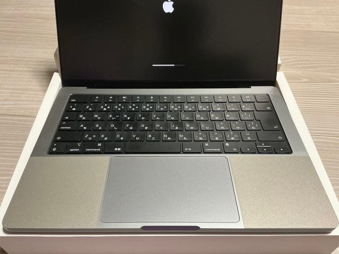MacBook Pro M1 512GB 16GB 14インチ　シルバー