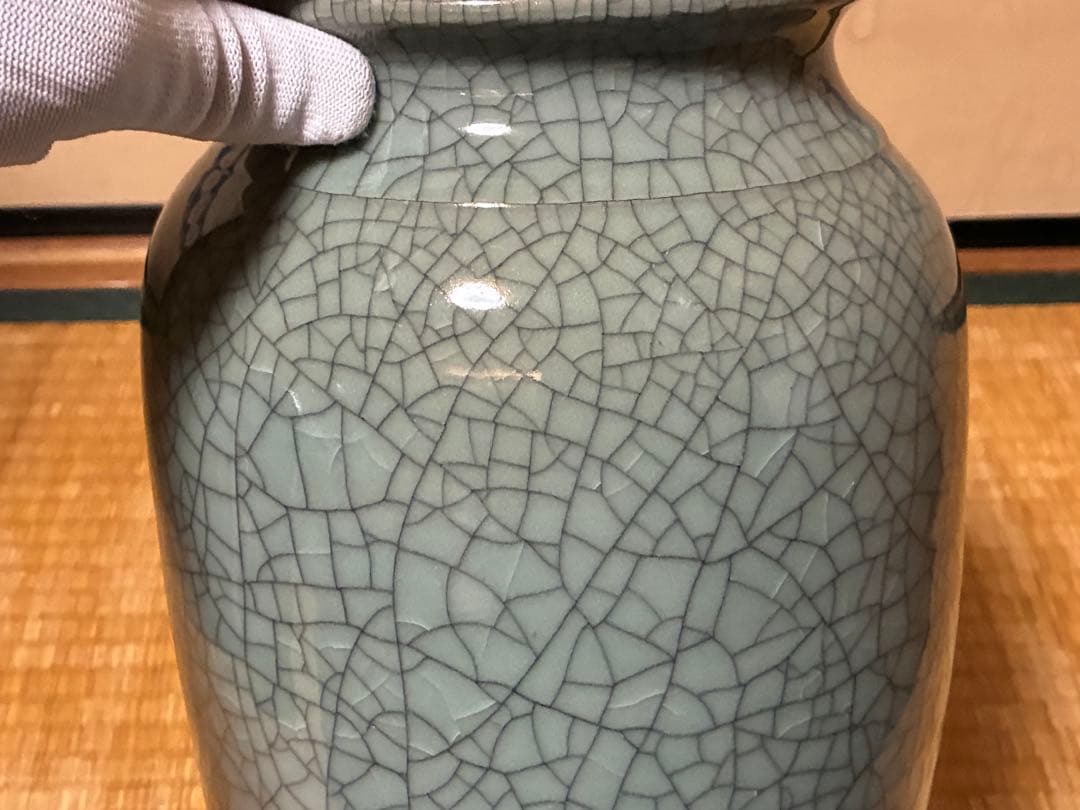 相馬焼？ひび割れ模様の青い花瓶 壺 花入 中国？