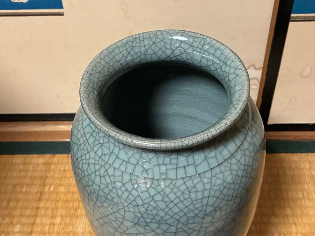 相馬焼？ひび割れ模様の青い花瓶 壺 花入 中国？