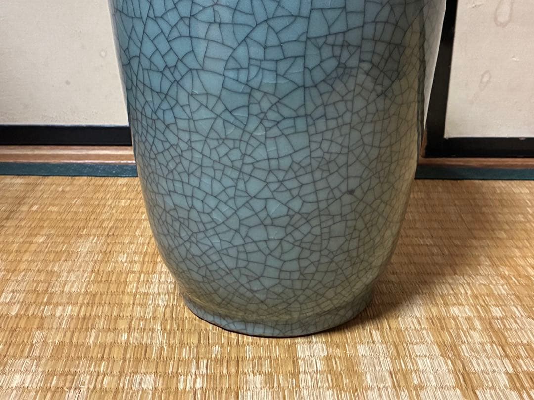 相馬焼？ひび割れ模様の青い花瓶 壺 花入 中国？