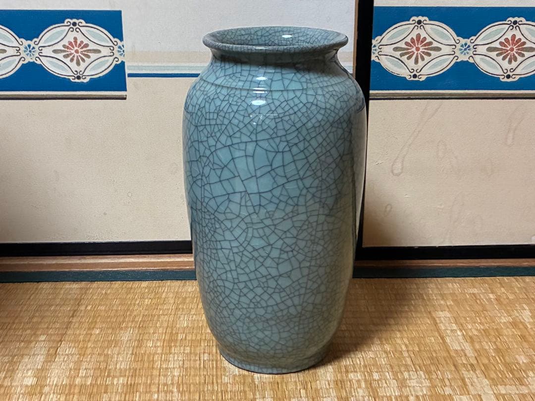 相馬焼？ひび割れ模様の青い花瓶 壺 花入 中国？