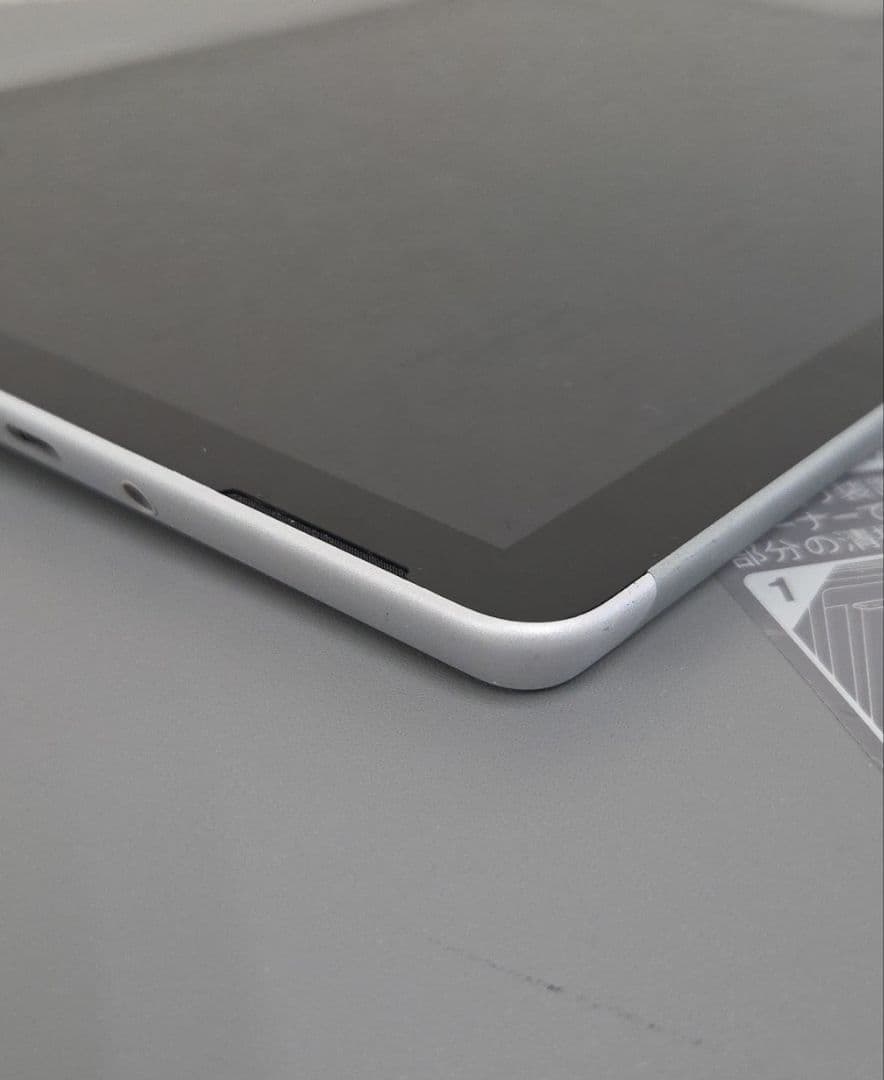Surface Go2（4GB64GB）本体のみ