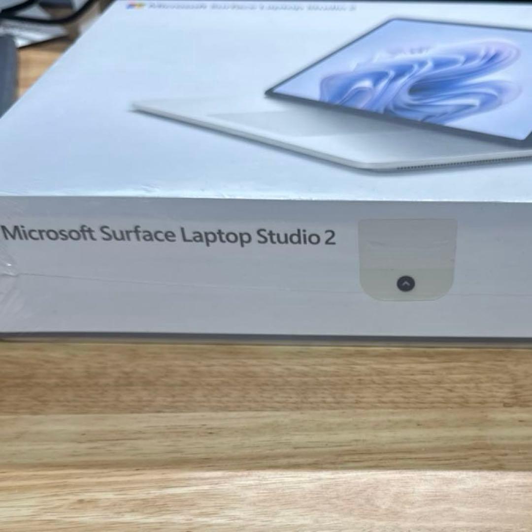 【新品未使用】Surface Laptop Studio 2