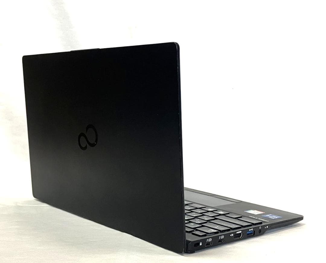 美品 2021年 軽量 富士通 U9311F i7 11世代 SSD512GB