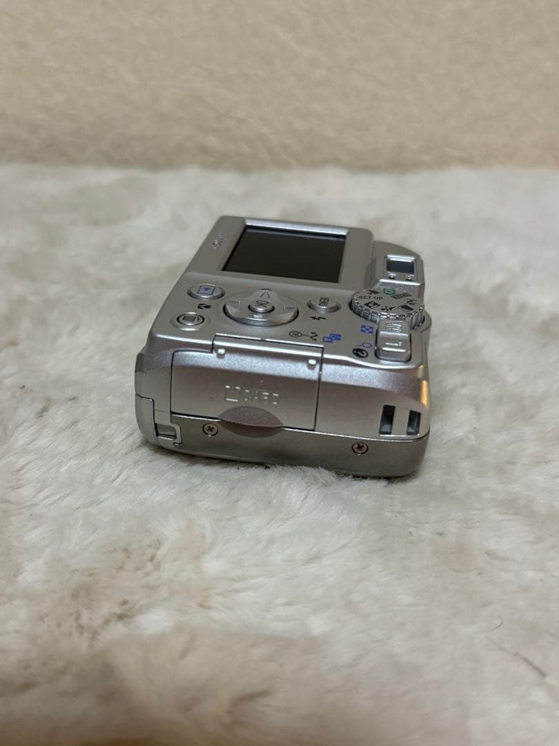 デジタルカメラ Nikon Coolpix E5600