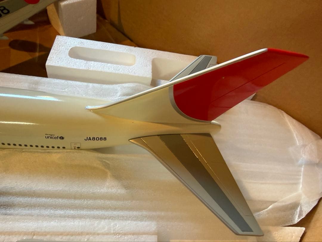 JAL 日本航空 公式販売B747-400 ジャンボ 大型 ディスプレイモデル