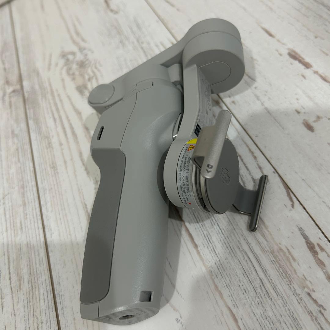 DJI OM4 スマートフォンジンバル smartphonestabilizer