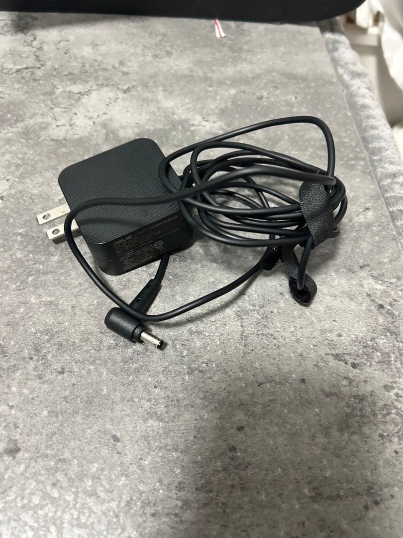 ほぼ新品 保証ありASUS Vivobook14 Ryzen 7 16GB1TB
