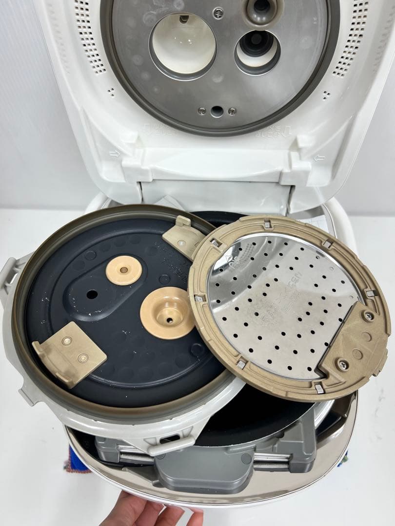 象印 圧力IH炊飯ジャー NP-QA06（0.63L／3.5合炊き）