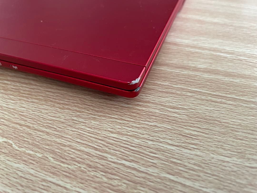 Fujitsu LIFEBOOK UH75/C3 赤【中古】【送料無料】