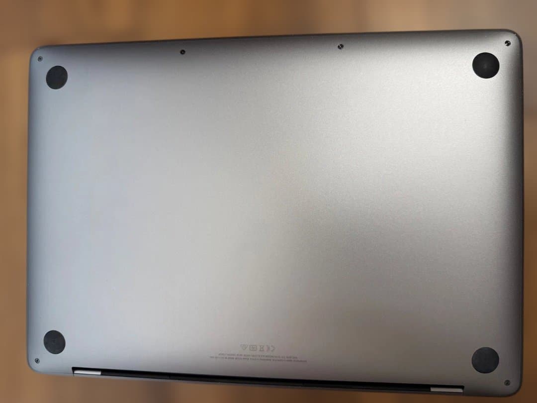 MacBook Pro 13.3インチ M1 16GB