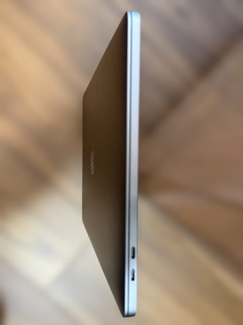MacBook Pro 13.3インチ M1 16GB