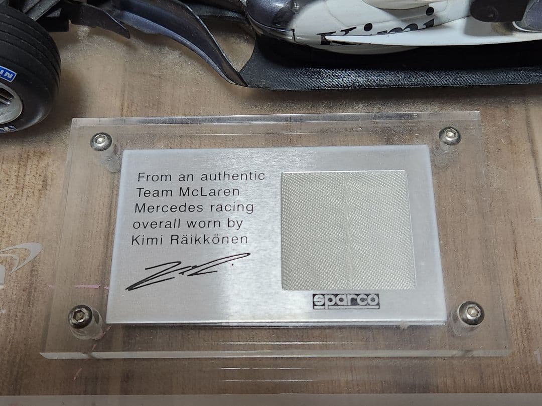 1/18 McLaren MP4-20 Kimi Räikkönen