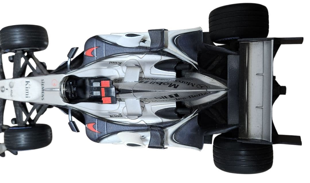 1/18 McLaren MP4-20 Kimi Räikkönen