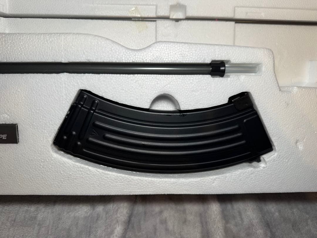 東京マルイ AK47S スタンダード電動ガン 多弾マガジン1本含めおまけ付き