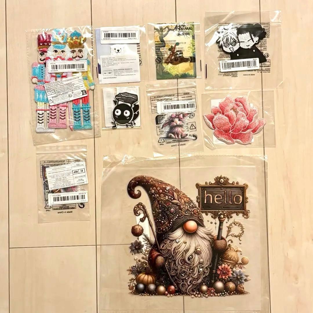 小型のヒートプレス機　ワッペン　刺繍パッチ　計36点セット