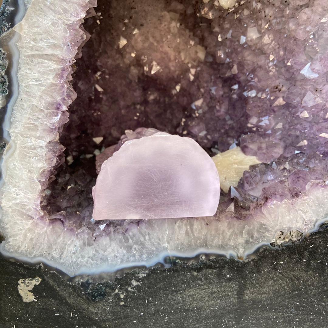 【パワースポットで浄化】観音　観音像　レジン　ピンクパープル