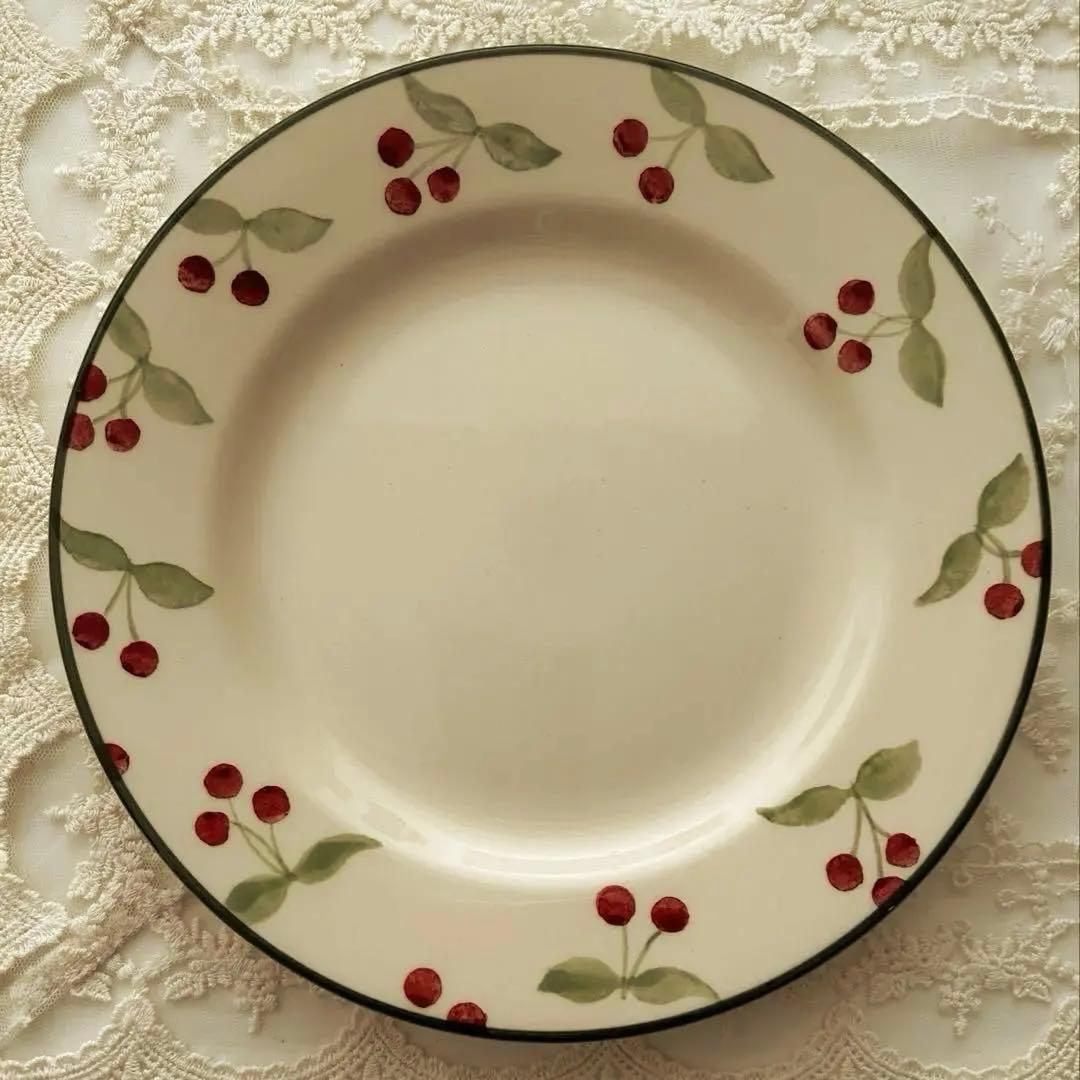 【希少】ローラアシュレイ　ベリーチェリーシリーズ　食器3点セット